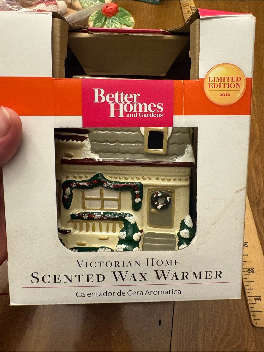 Better Homes and Gardens Victorian Home Scented Wax Warmer - Cream & Green